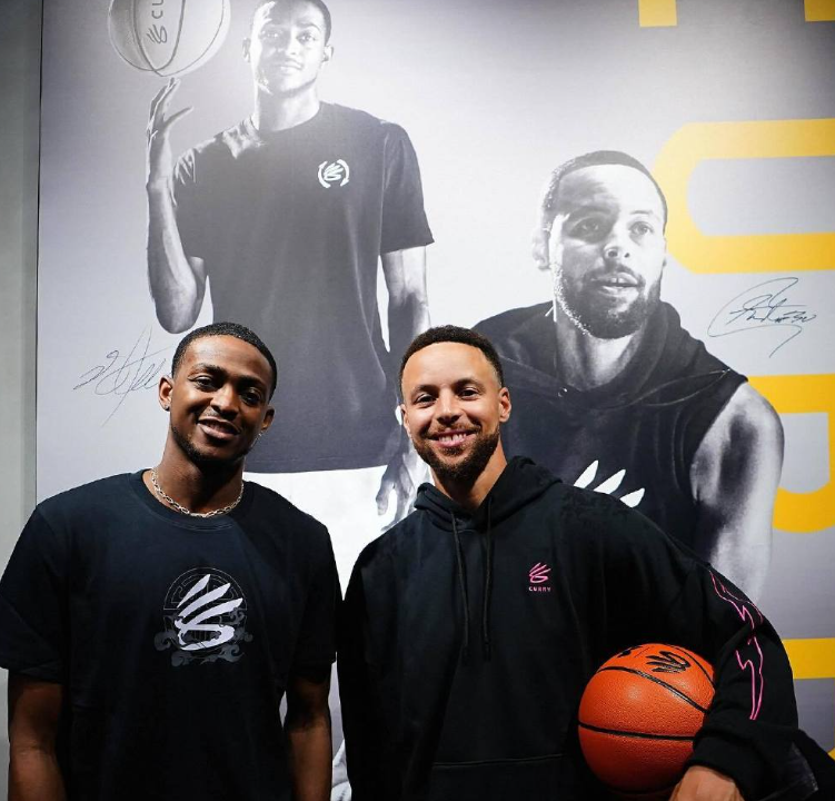 季后赛拿50+有多难？科比1次、KD1次！他1人8次，不愧是历史第1人